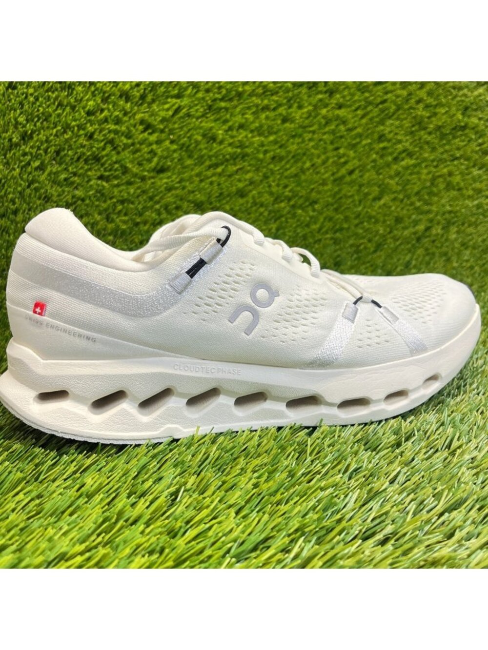On Cloudsurfer 2 Womens Size 11 Ivory Cream Athletic Running Shoes Sneakers